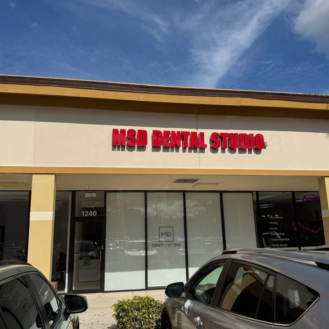 Consultorio de MSD Dental Studio en N University Dr, Coral Springs, al servicio de Parkland